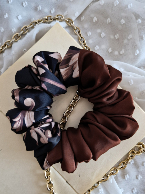 Scrunchie Clove L