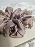 beżowa scrunchie-beżowa gumka do włosów-beżowa duża scrunchie-beżowa ogromna scrunchie-scrunchie beige-scrunchie nude