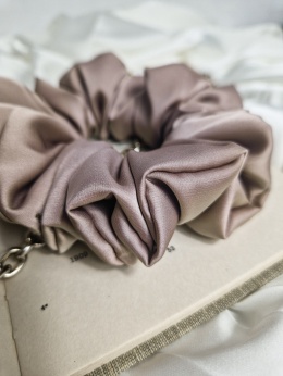 beżowa scrunchie-beżowa gumka do włosów-beżowa duża scrunchie-beżowa duża gumka-scrunchie beige-scrunchie nude