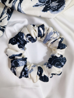 Scrunchie Milk Rose M